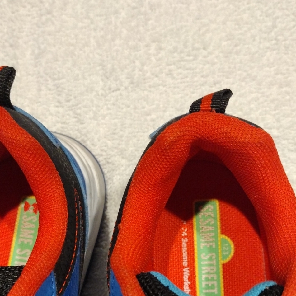 Sesame Street Blue and Red Sneakers Low-Top Casual - Picture 3 of 5
